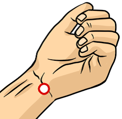 Точечный массаж пальцев при боли в сердце