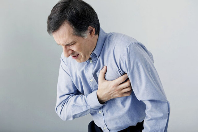Валидол при тахикардии сердца и учащенном сердцебиении: можно или нет, снижает ли он пульс