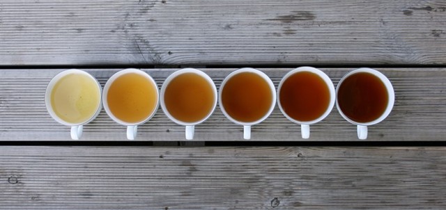 Черный чай повышает или понижает давление при гипертонии?