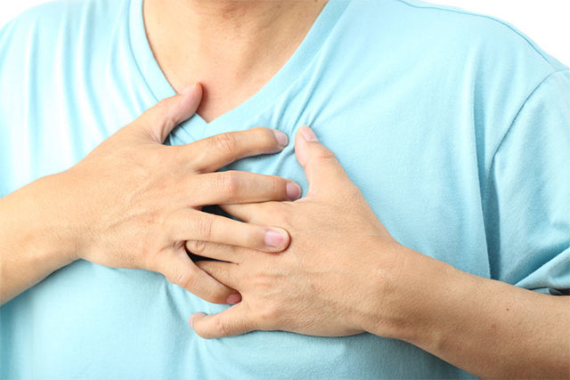 Может ли болеть сердце при остеохондрозе и как