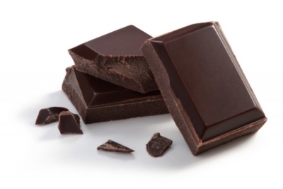 Горький шоколад повышает или понижает артериальное давление?